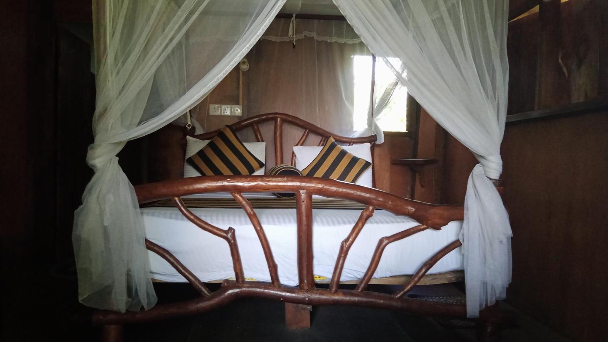 Hotel Sigiriya Rock Gate Tree House Exterior foto